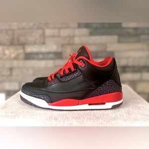 Jordan 3 Retro Crimson